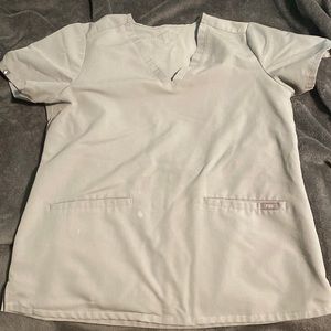 Figs Medium Cement gray scrub top